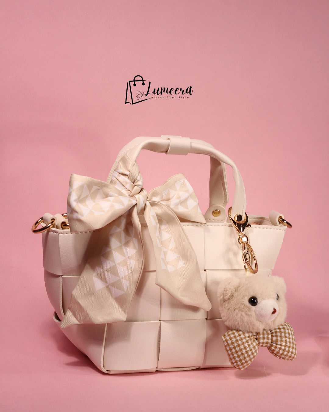 SnowBelle Hand Bag (white)