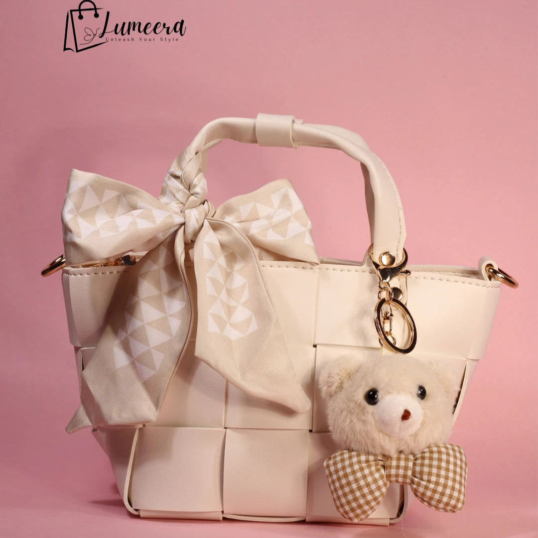SnowBelle Hand Bag (white)