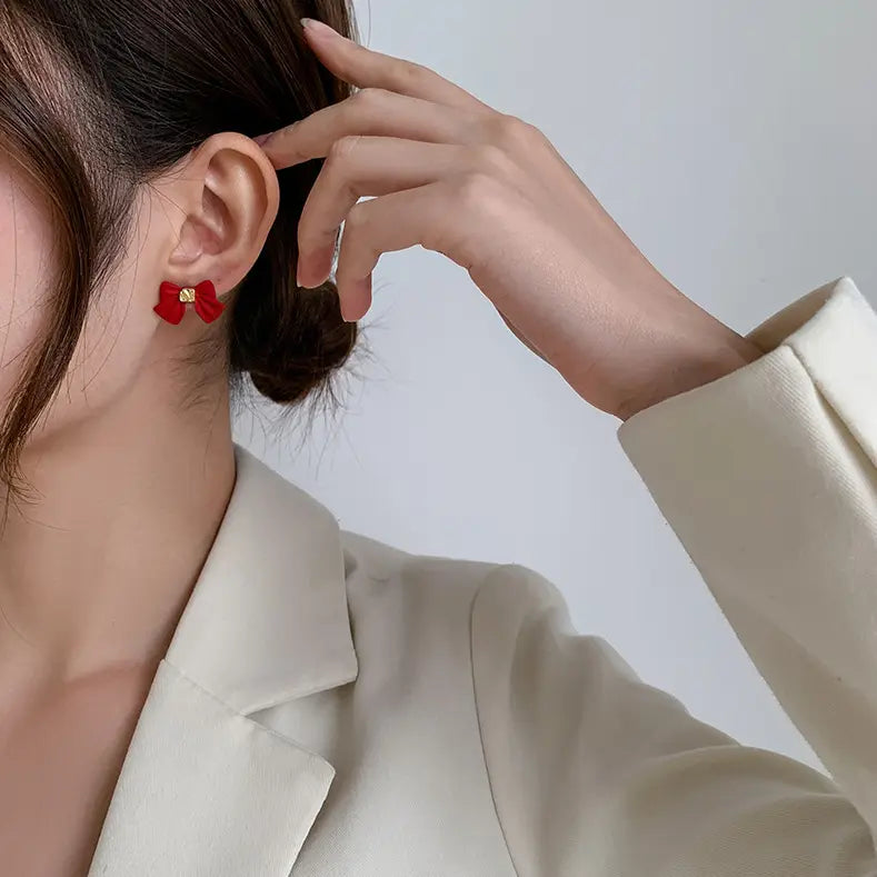 Chic Noir Knots earrings