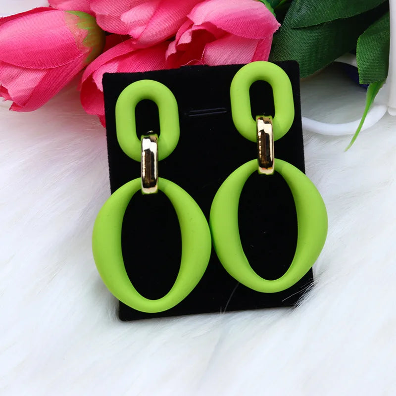 Chic Link Earrings
