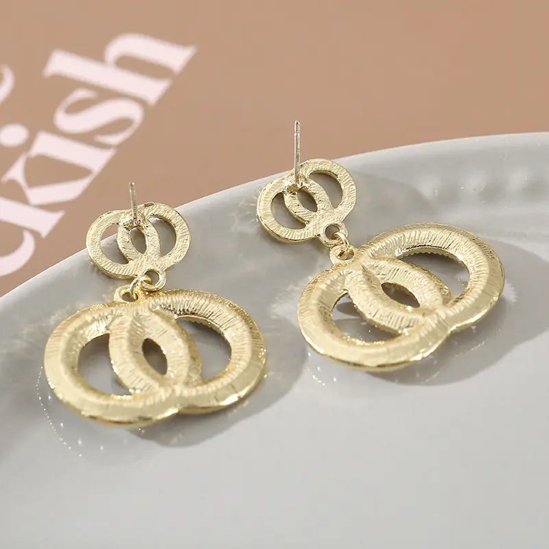 Pearl Infinity Elegance earrings