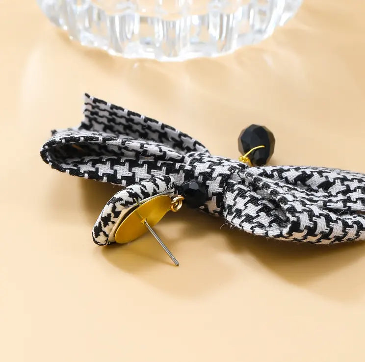 Monochrome Bow Earrings
