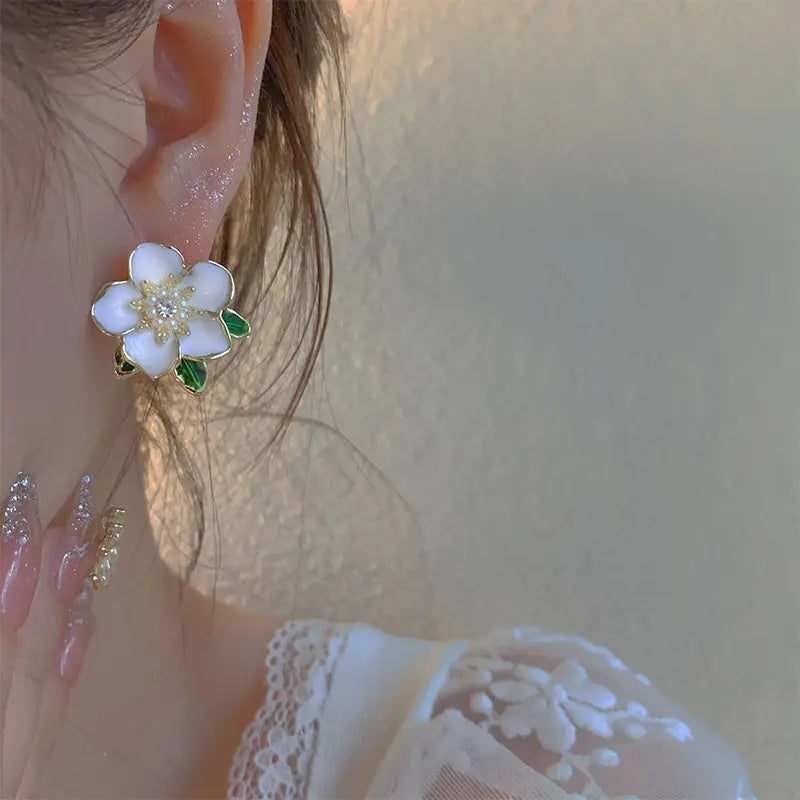 Blossoming radiance Earrings