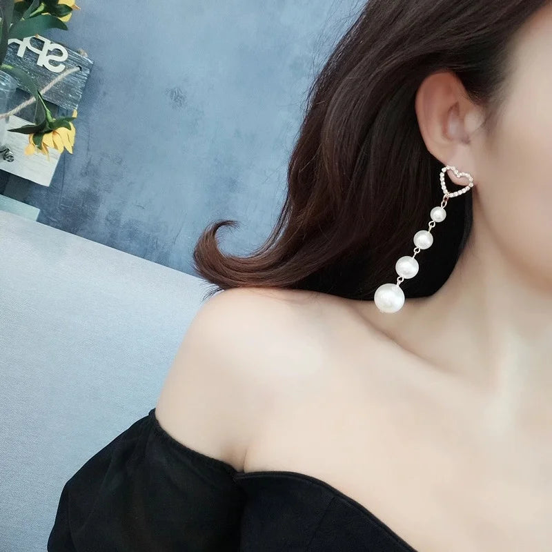 Heartstrings Pearl Earrings