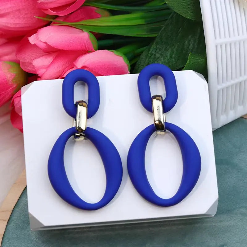 Chic Link Earrings