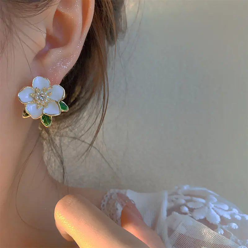 Blossoming radiance Earrings