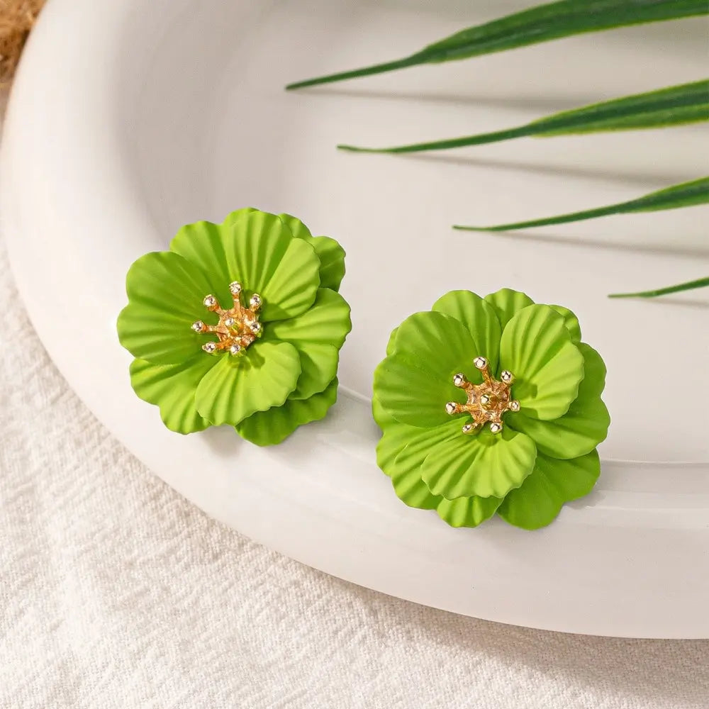 Leaf Essence Stud Earrings