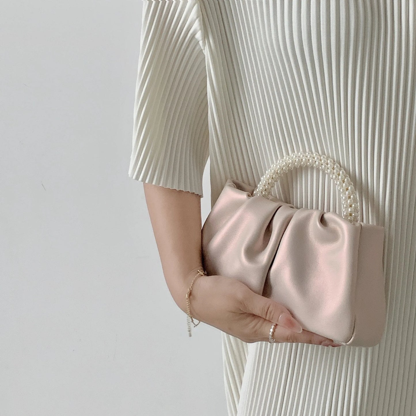 Twilight Pearl Gleam Bag