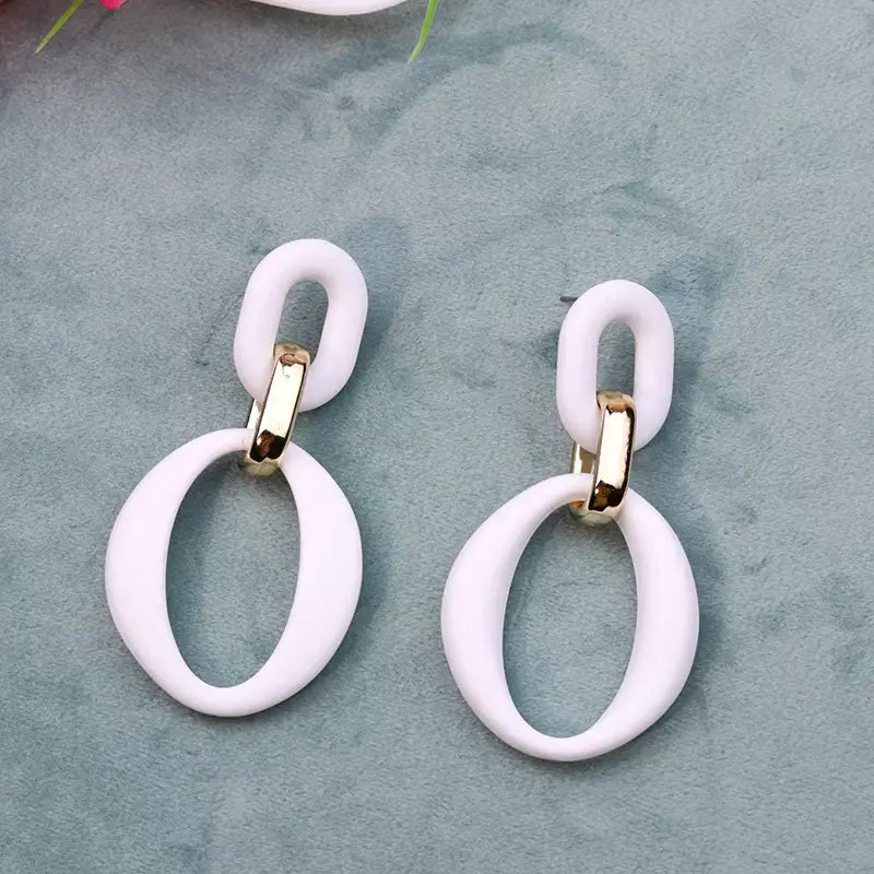 Chic Link Earrings
