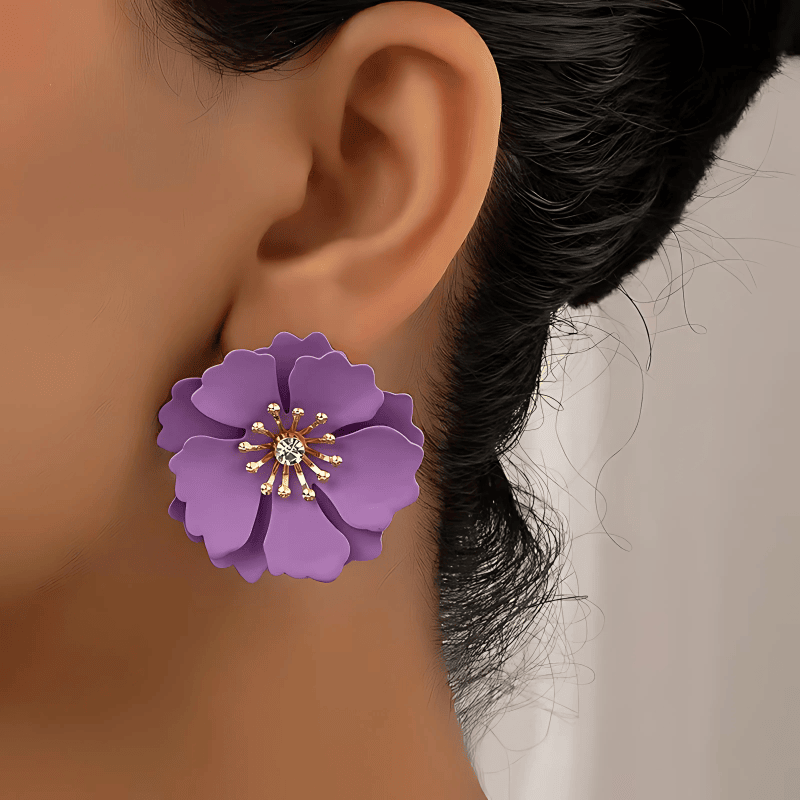 Honeydew Bloom Earrings