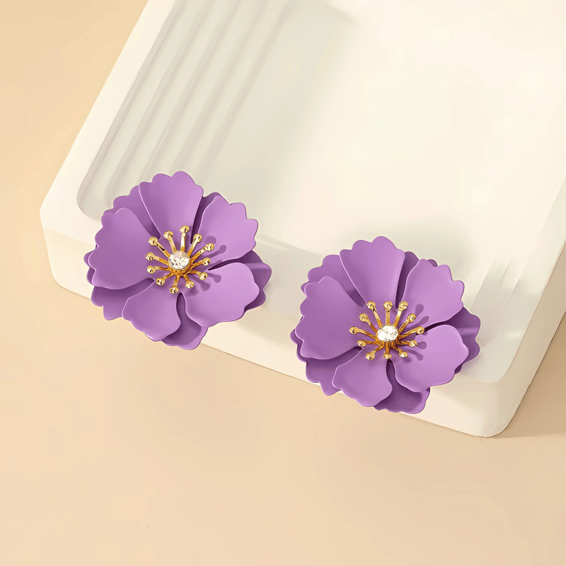 Honeydew Bloom Earrings
