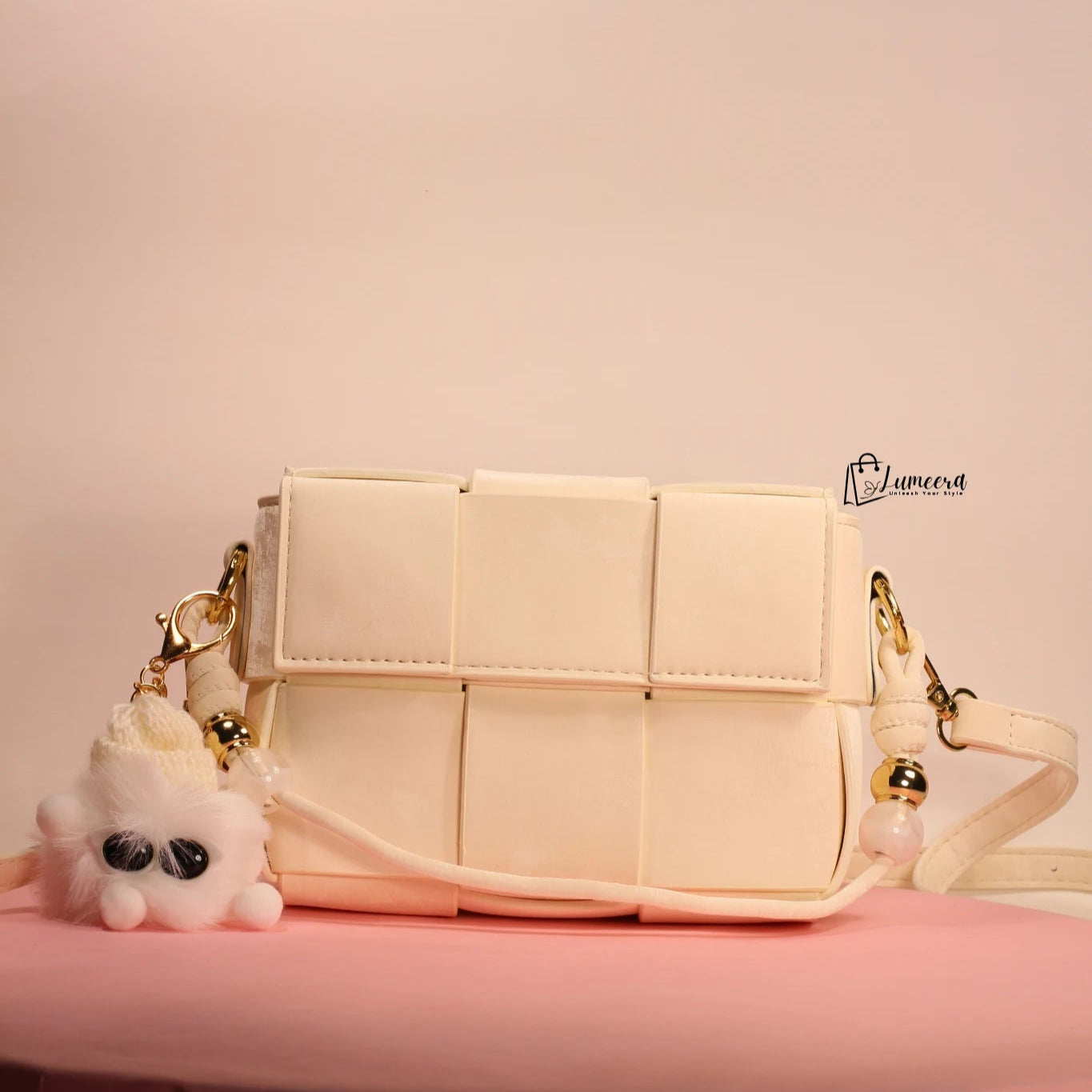 Ivory Woven Bag