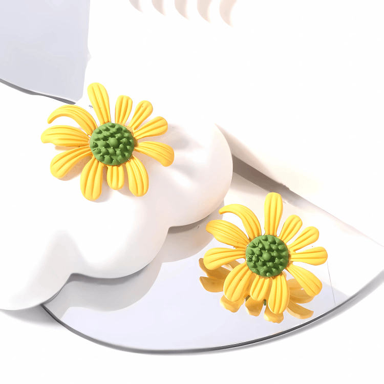 Forest Cheer Stud Earrings
