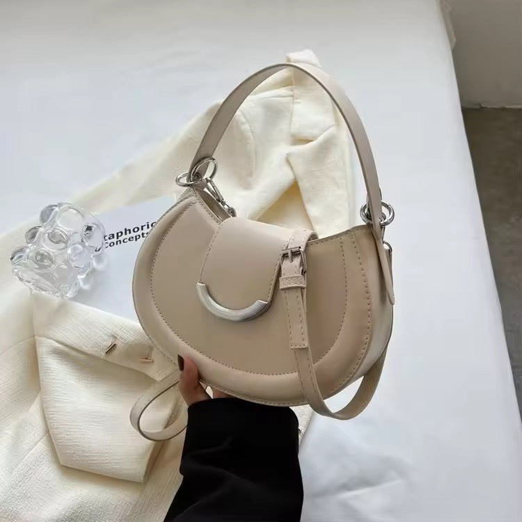 Rosé Curve Hand Bag