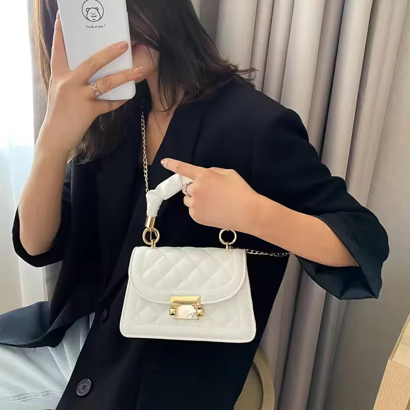 Maison Quilte Hand Bag