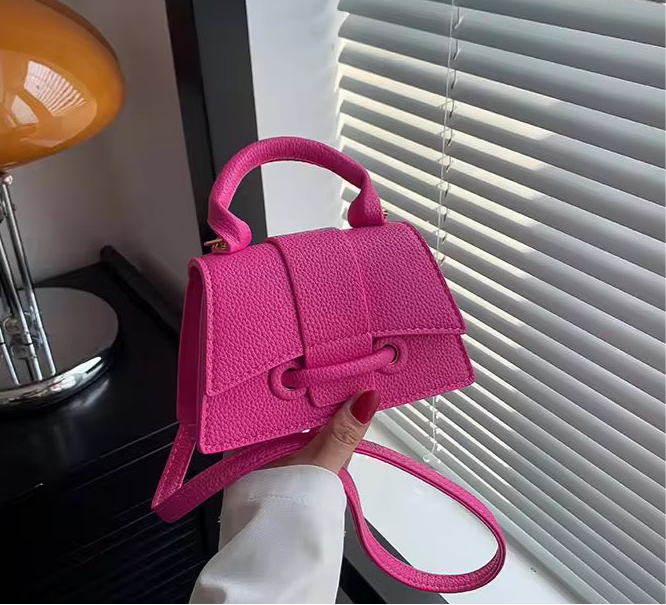 Ivory Chic Bag