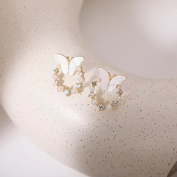 Luna Flutter Earrings