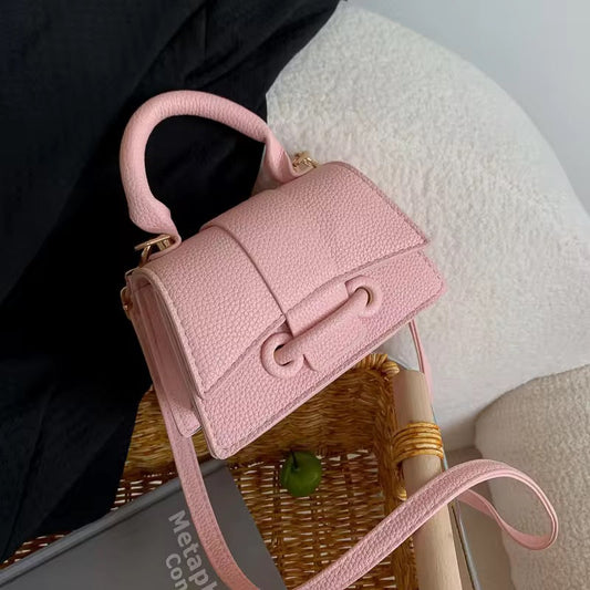 🎁 Ivory Chic Bag - Rosewood Charm Bag