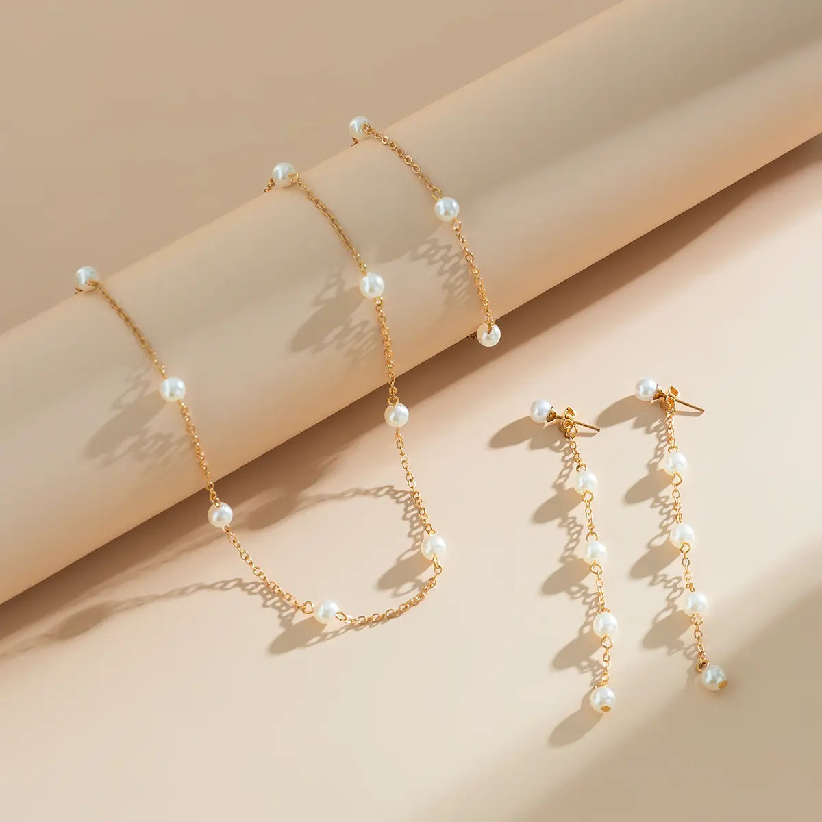 Lustrous Pearl Ensemble