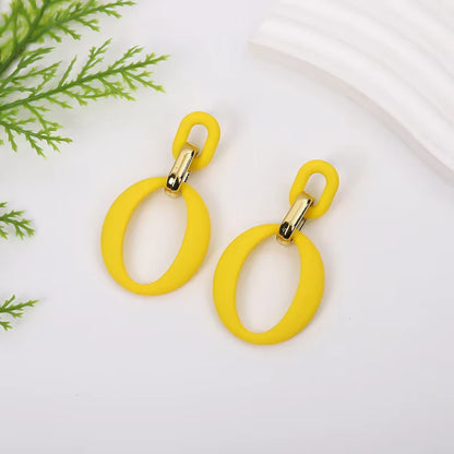 Chic Link Earrings