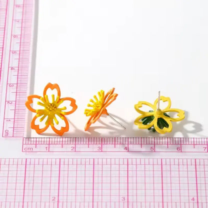 Lemon Glow Stud Earrings