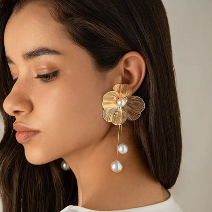 Silver Petal Pearl Earrings
