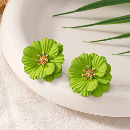 Leaf Essence Stud Earrings