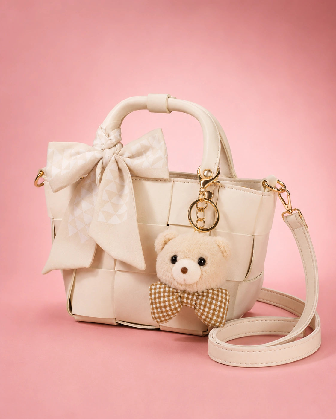 SnowBelle Hand Bag (Beige)