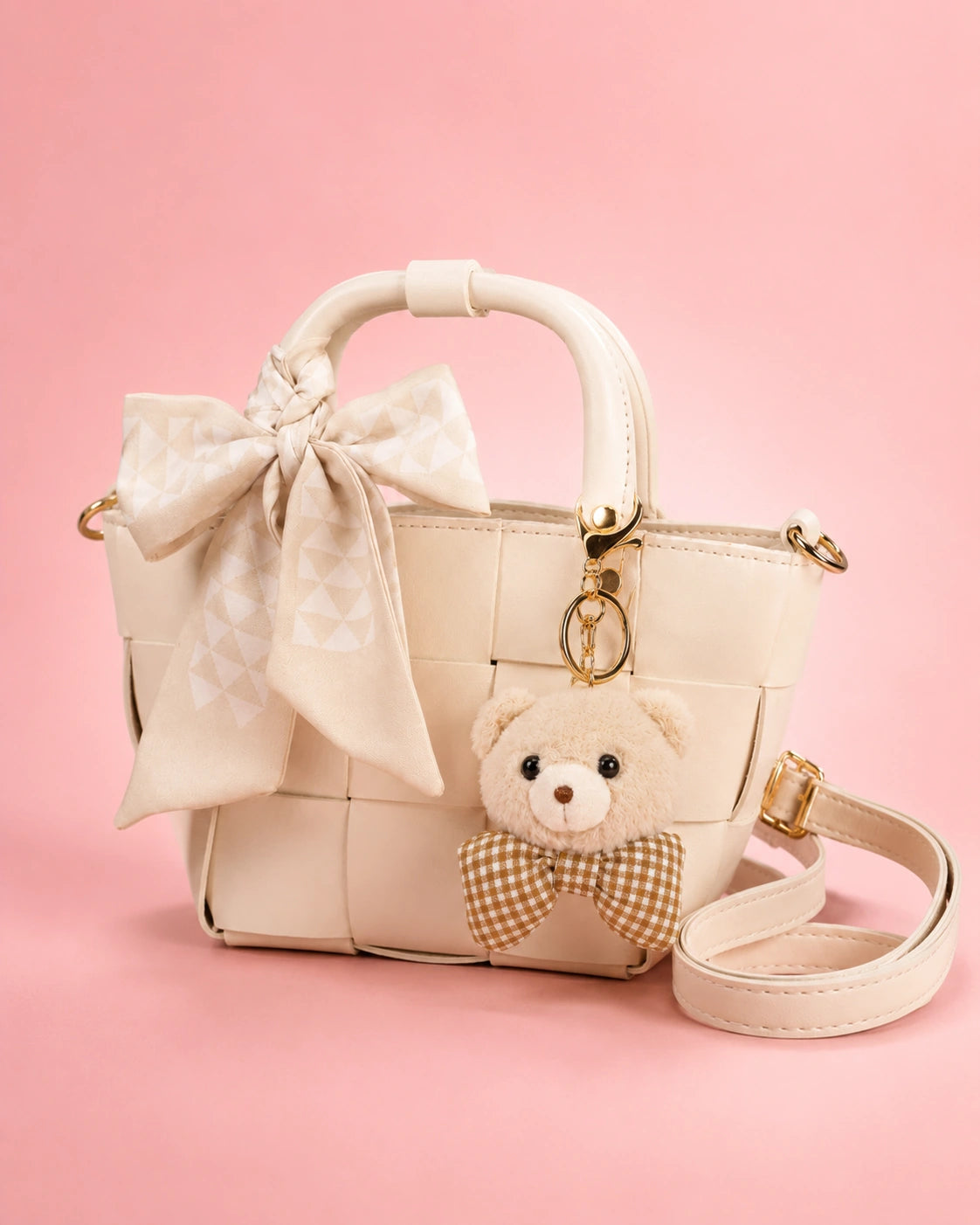 SnowBelle Hand Bag (Beige)