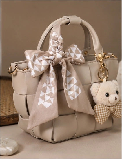 Snuggle Puff Hand Bag