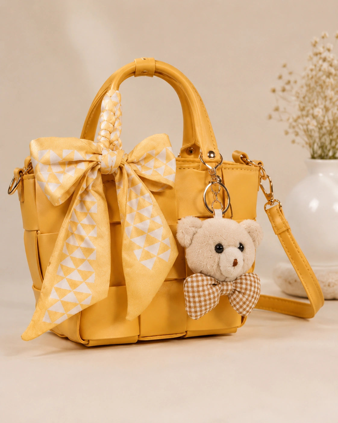 Snuggle Puff Hand Bag