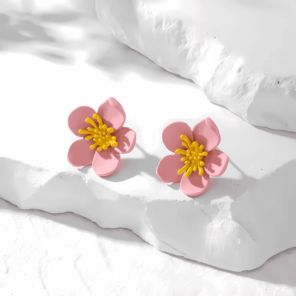 Sunlit Daisy Stud Earrings